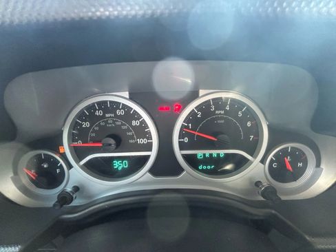 Used 2007 Jeep Wrangler Unlimited Sahara image 13