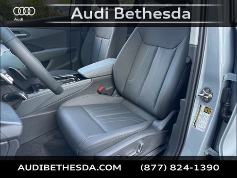 New 2026 Audi Q3 quattro 2.0T AWD/4WD image 22