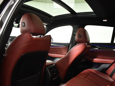 Certified 2024 BMW X4 M40i w/ Premium Package image 33