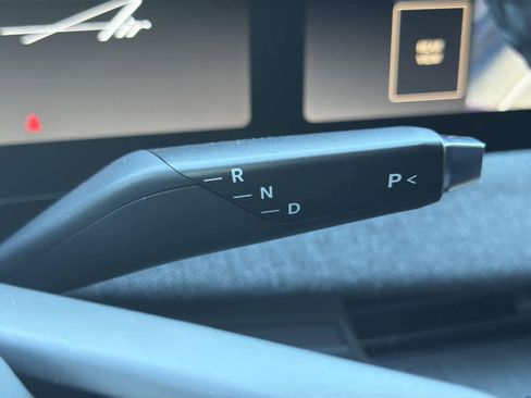 Used 2024 Lucid Air Pure image 16