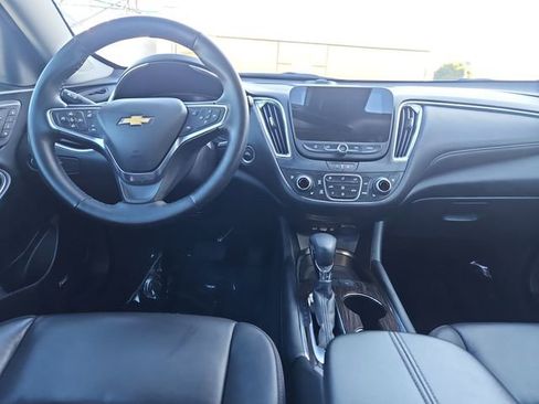 Used 2024 Chevrolet Malibu LT image 14