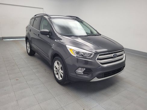Used 2019 Ford Escape SEL image 13