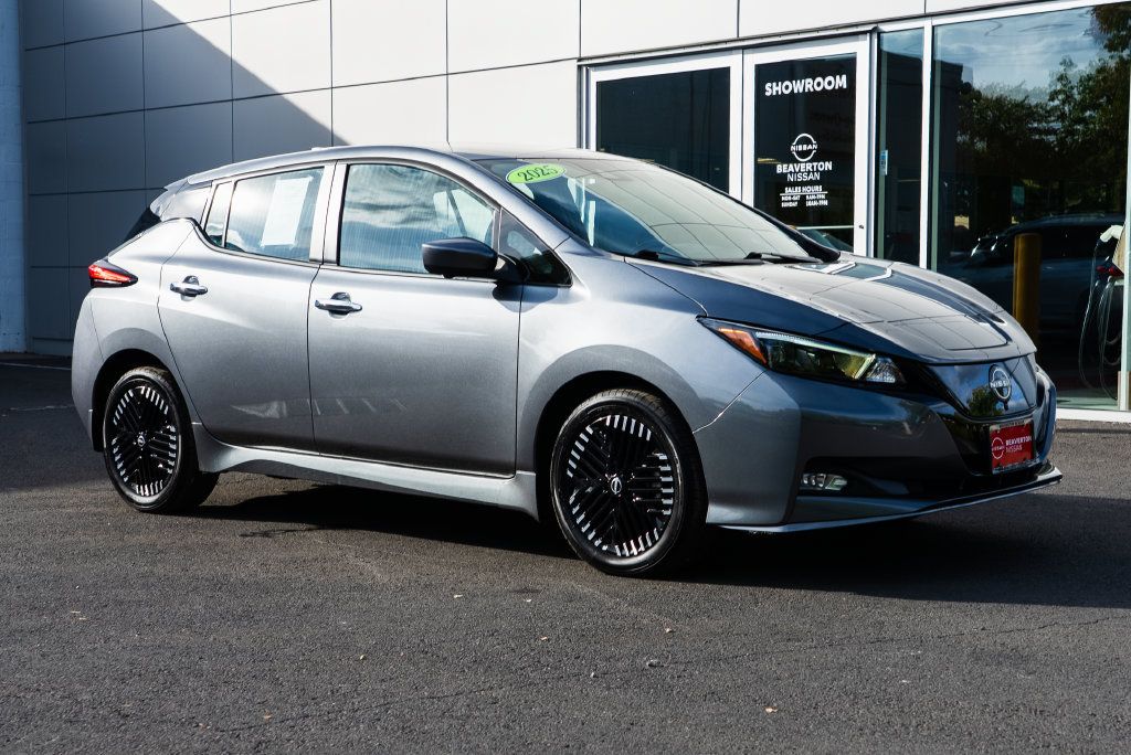 Used 2024 Nissan Leaf SV Plus FWD image 1