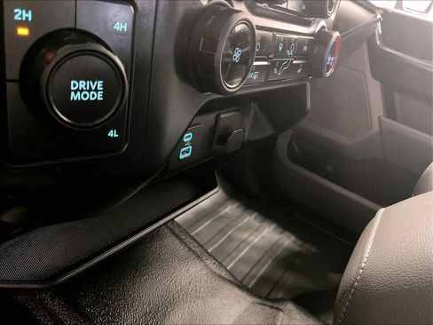 Used 2024 Ford F150 XL image 26