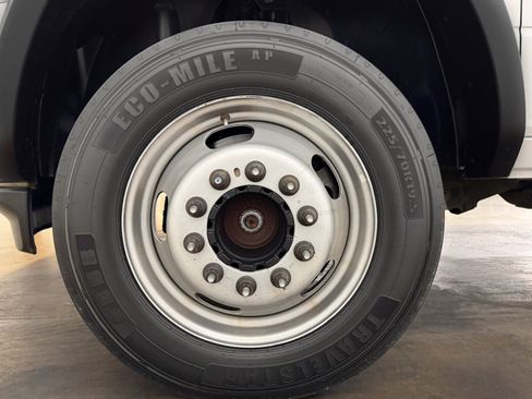 Used 2021 RAM 5500 Tradesman w/ Towing Technology Group image 58