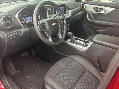 Used 2021 Chevrolet Blazer LT FWD image 11