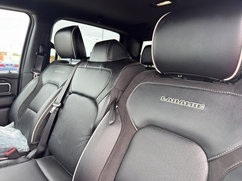 Used 2025 RAM 1500 Laramie image 31