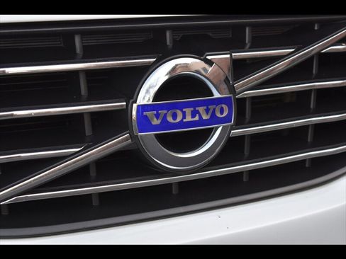 Used 2014 Volvo XC60 T6 image 43