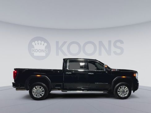 Used 2022 GMC Sierra 3500 Denali AWD/4WD image 12