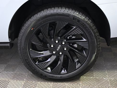 New 2025 Lincoln Navigator Reserve w/ Jet Appearance Package image 20