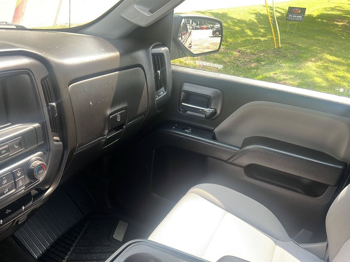 Used 2018 GMC Sierra 1500 4x4 Double Cab w/ Elevation Edition image 9