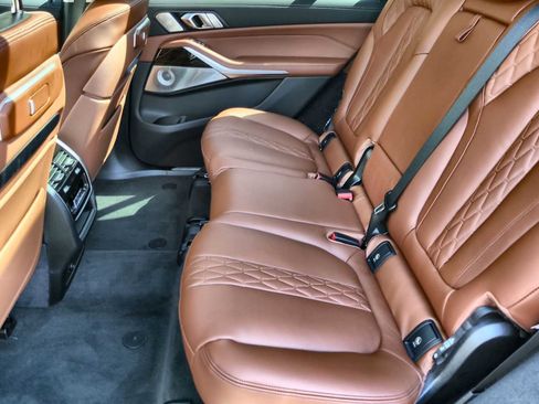 New 2026 BMW X7 xDrive40i w/ Executive Package image 21