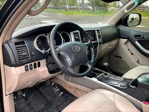 Used 2003 Toyota 4Runner Limited image 18