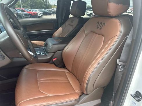 Used 2024 Ford Expedition Max King Ranch AWD/4WD image 36