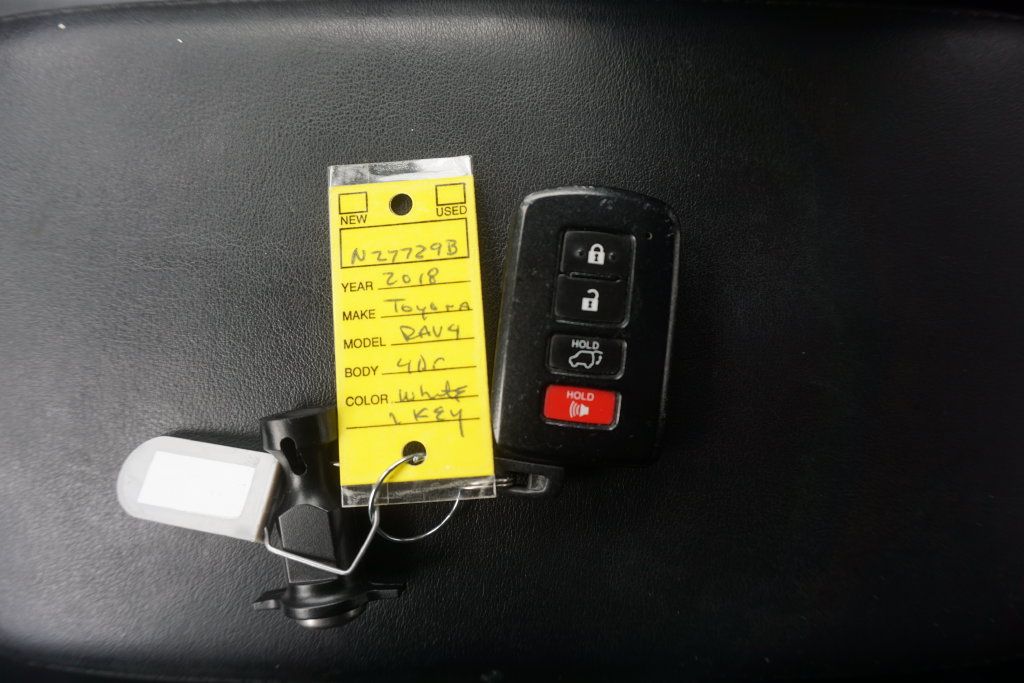 Used 2018 Toyota RAV4 SE w/ Power Extra Value Package AWD/4WD image 18