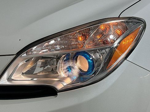 Used 2015 Buick Encore FWD image 24