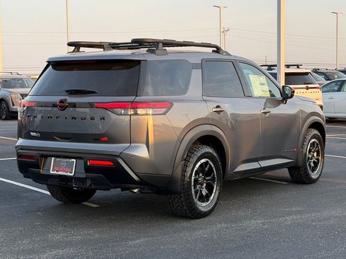 New 2026 Nissan Pathfinder Rock Creek AWD/4WD image 4