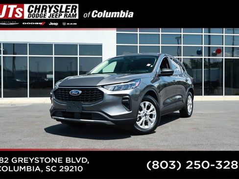 Used 2024 Ford Escape Active FWD image 1