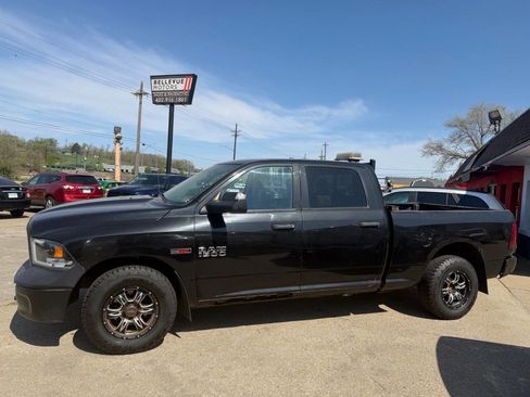 Used 2015 RAM 1500 Tradesman w/ Popular Equipment Group AWD/4WD image 2