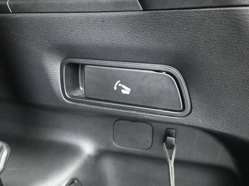 Used 2022 Mitsubishi Outlander SE AWD/4WD image 32