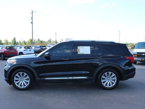 Used 2022 Ford Explorer Limited w/ Equipment Group 301A RWD image 6