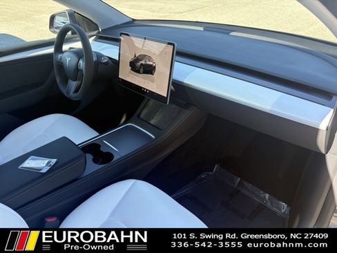 Used 2023 Tesla Model Y Long Range image 16