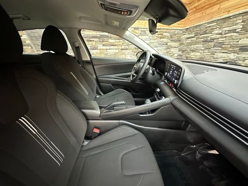Certified 2023 Hyundai Elantra SEL image 14