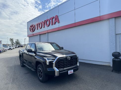 New 2026 Toyota Tundra SR5 AWD/4WD image 1