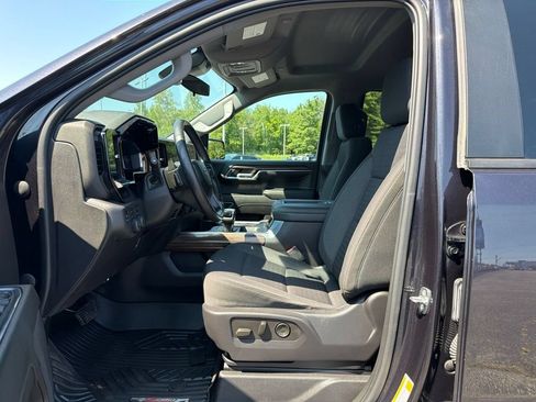Used 2022 Chevrolet Silverado 1500 LT Trail Boss w/ Protection Package AWD/4WD image 32
