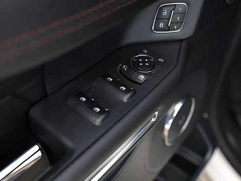 Used 2021 Ford Expedition Platinum RWD image 23