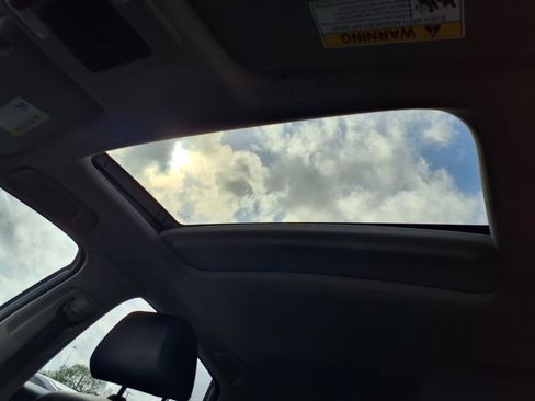 Certified 2023 Honda Civic EX-L image 5