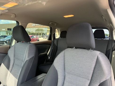 Used 2021 Nissan Rogue S FWD image 23