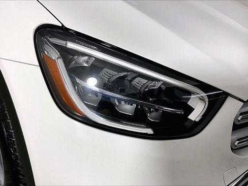 Used 2021 Mercedes-Benz GLC 300 image 26