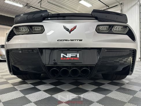 Used 2016 Chevrolet Corvette Z06 w/ 3LZ Preferred Equipment Group image 20