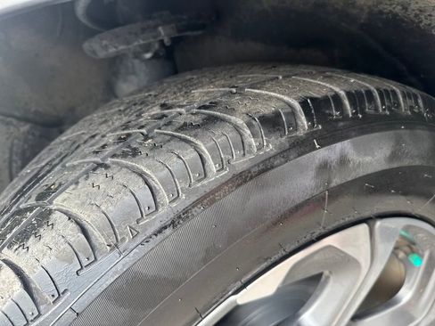 Used 2018 Honda CR-V EX image 27