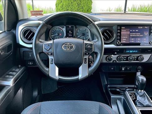 Certified 2021 Toyota Tacoma SR5 image 6