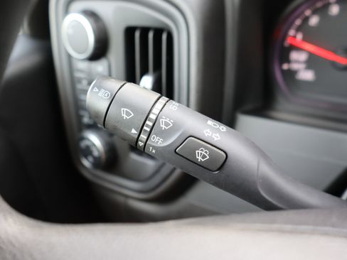 Certified 2024 Chevrolet Silverado 1500 Custom image 23