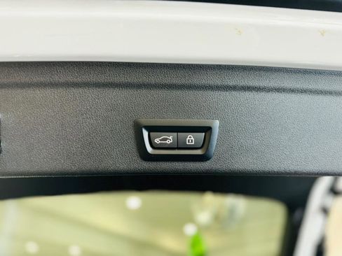 Used 2023 BMW X6 M50i w/ Parking Assistance Package image 8