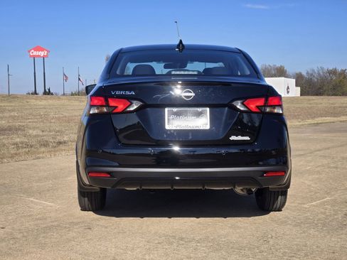 New 2025 Nissan Versa SV image 8