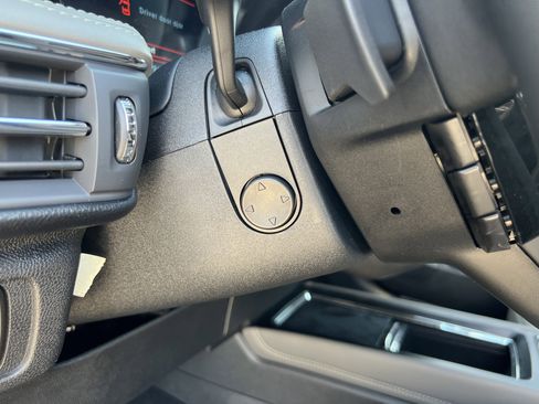 New 2025 Lincoln Corsair FWD w/ Equipment Group 101A image 17