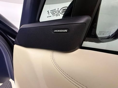 Certified 2023 Land Rover Range Rover SE image 15