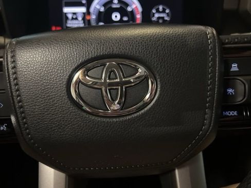 Used 2024 Toyota Tundra Limited image 49