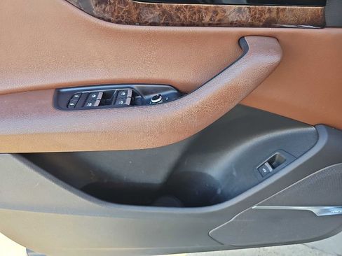 Used 2018 Audi Q7 3.0T Prestige w/ Prestige Package image 25