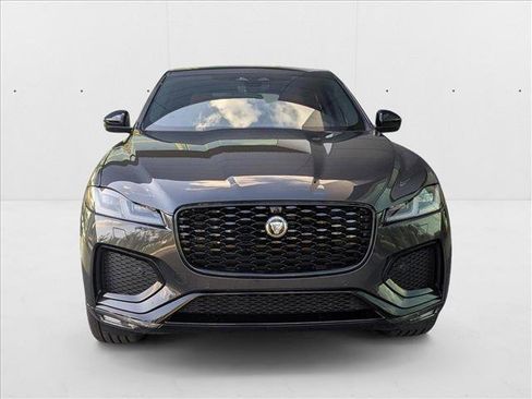 New 2026 Jaguar F-PACE R-Dynamic S image 7