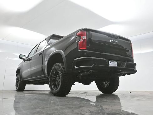 New 2026 Chevrolet Silverado 1500 ZR2 w/ LPO, Dark Essentials Package AWD/4WD image 60