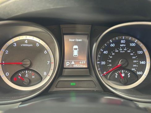 Used 2015 Hyundai Santa Fe Sport w/ Option Group 02 image 13