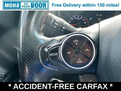 Used 2019 Kia Soul ! FWD image 39