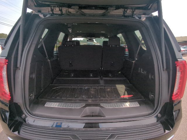 Used 2024 GMC Yukon Denali AWD/4WD image 34
