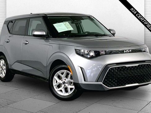 Certified 2025 Kia Soul LX w/ LX Technology Package FWD image 1