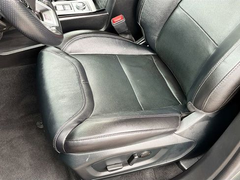 Used 2023 Ford Explorer ST w/ Equipment Group 401A image 20